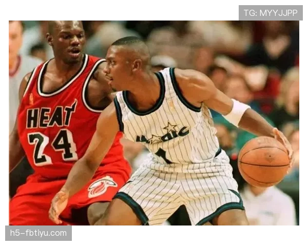 安芬尼·哈达威利用突破与无球跑动显著拉开队内得分差距