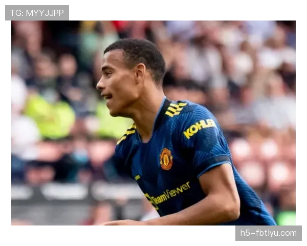 撕开后防线直塞制造破门良机，斯科尔斯近期角色前移